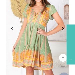 Boho Mini Dress bright sage, size 20
